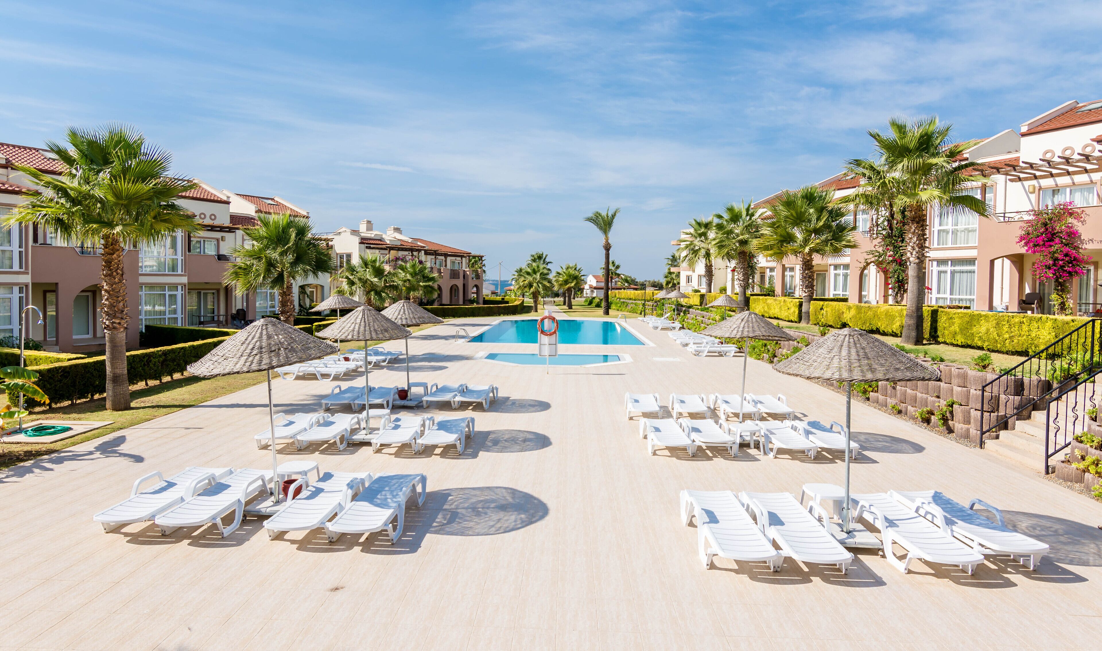 APOLLONIUM SPA BEACH RESORT DELUX 3 BEDROOM APARTMENT