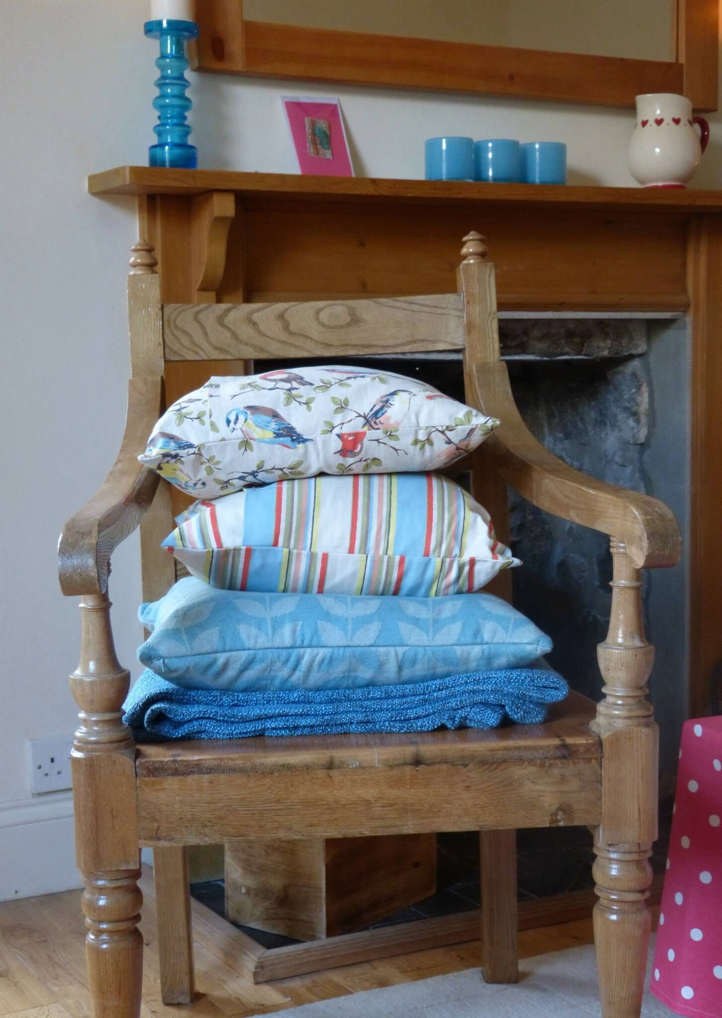 Craigen Cottage,Detached Victorian House, enclosed gardens in Ballater Village