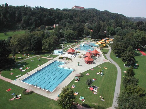 Enchanting vacation home with 2 extra apartments in a wonderful central location