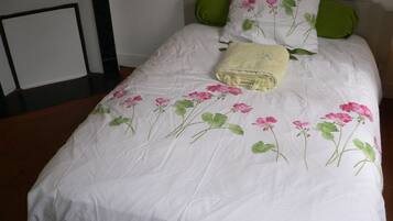 1 chambre, Wi-Fi gratuit, draps fournis