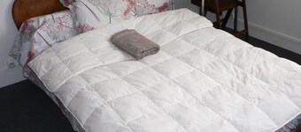 Habitación grande y cómoda individual