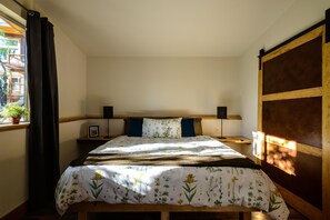 2 室のベッドルーム、インターネット、ベッドシーツ