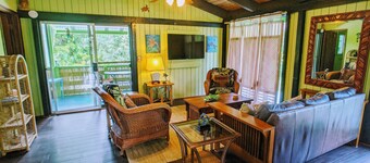  Paradise On a Budget! 