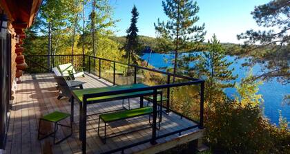 Waterfront Log Cabin on Lake Saganaga with Motor Exempt Permit Available.