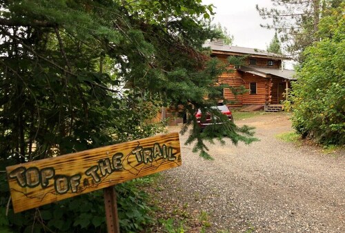 Waterfront Log Cabin on Lake Saganaga with Motor Exempt Permit Available.