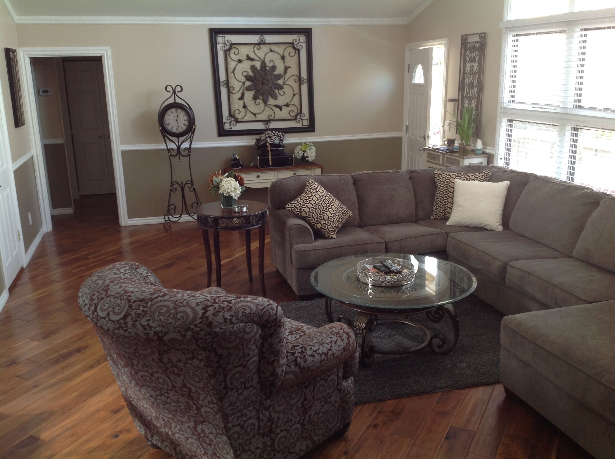 Amazing 5 Star Home, Amenities Galore, AC, no pet fee, 7 miles to NAU