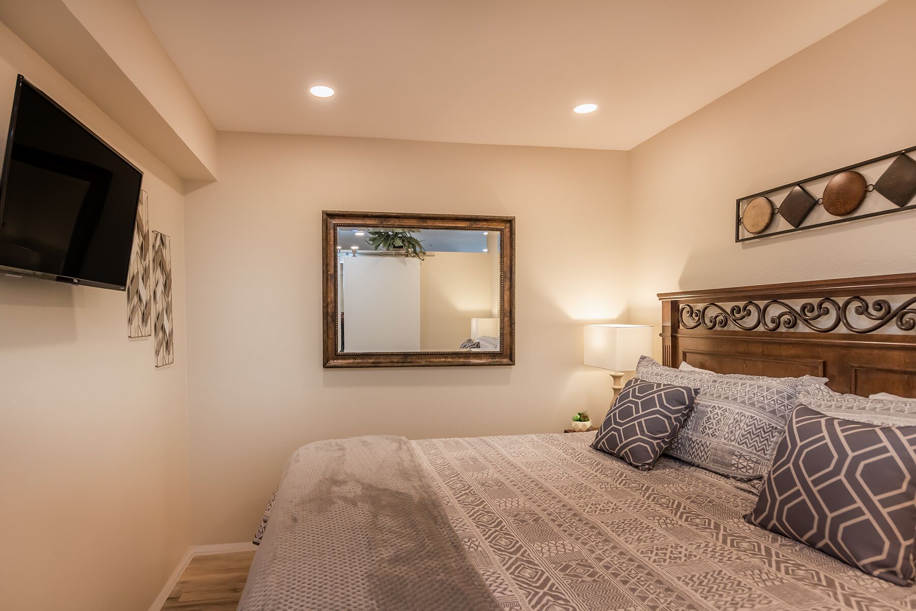 Arizona Sun Suite #107 @ Sedona Uptown Suites