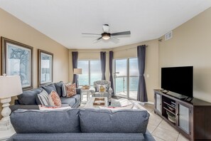 Smart TV, DVD player