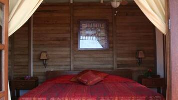 Individually furnished, bed sheets