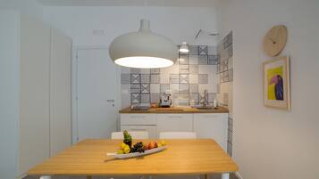 Chambre Standard | Restauration dans la chambre