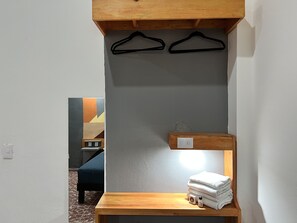 Basic Double Room, 1 Queen Bed, Non Smoking, Shared Bathroom | Desk, laptop workspace, blackout drapes, free WiFi - Casa Aura (Morelia)