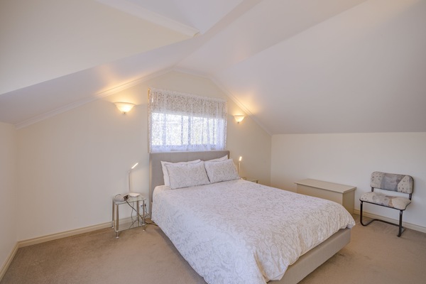 Room 23 double room with SPA and stairs | Individually decorated, individually furnished, blackout drapes