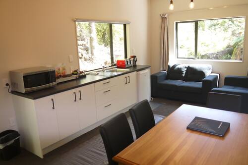 Family House, 3 Bedrooms, Accessible, Garden View | Living area