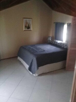 Blackout curtains, iron/ironing board, free WiFi, bed sheets - Imani Stayone (Kingston)