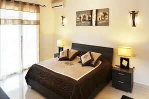 วิลล่า, 3 ห้องนอน | 3 ห้องนอน, โต๊ะทำงาน, Wi-Fi ฟรี, ผ้าปูที่นอน