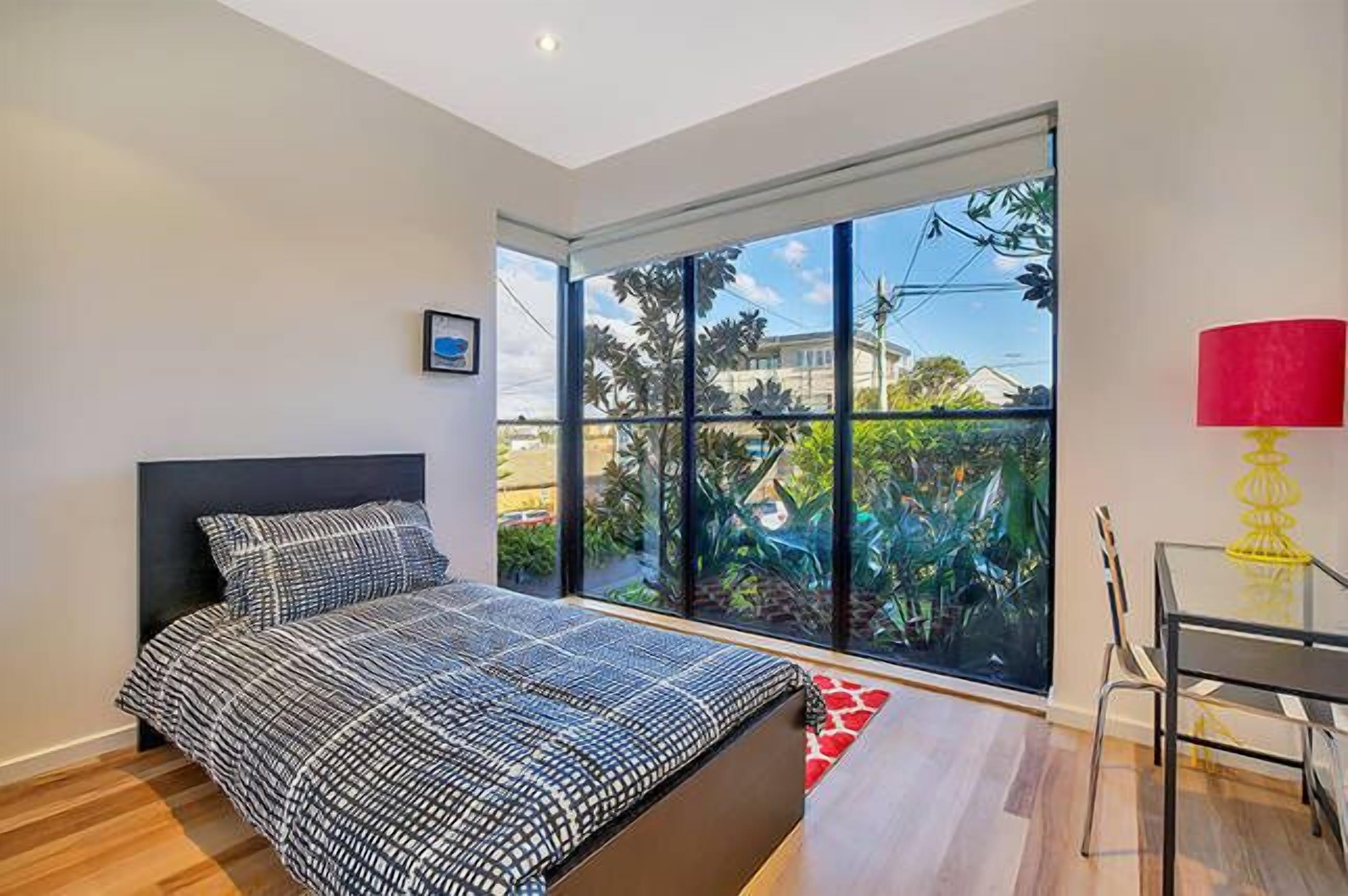 Clovelly/Bronte Shoreside - 4 bedroom house — image 11