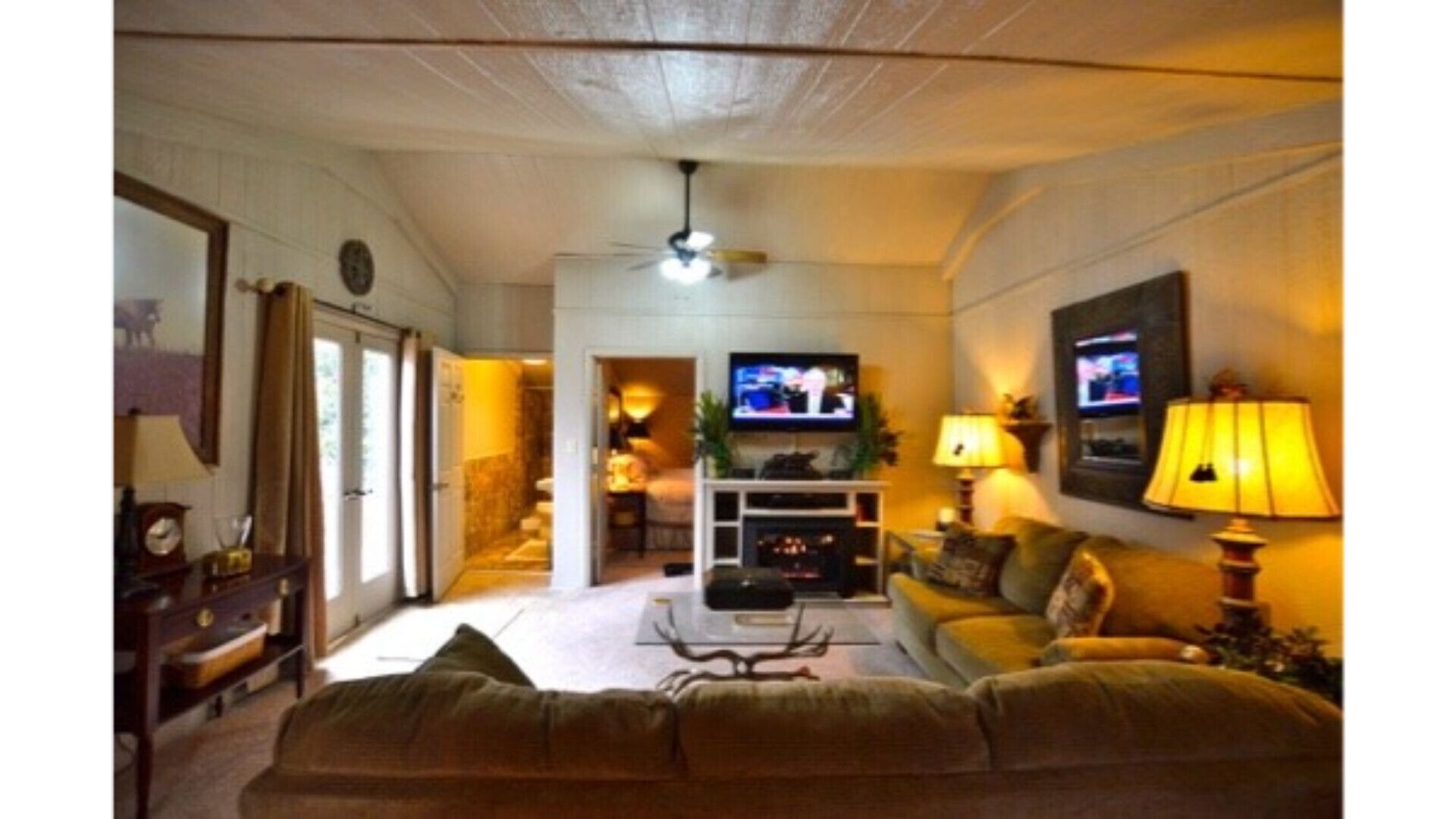 Charming country Loft suite near VIR and Hyco Lake