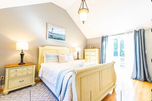 3 chambres, lit parapluie, Wi-Fi, draps fournis