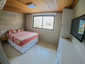 3 quartos, ferros/tábuas de passar roupa, Wi-Fi, roupa de cama