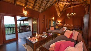 Interior - vcvcbbvvbbvb (Hoedspruit)