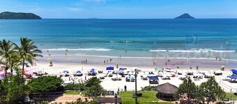 Juquehy Condominium, beachfront 14, ocean view.