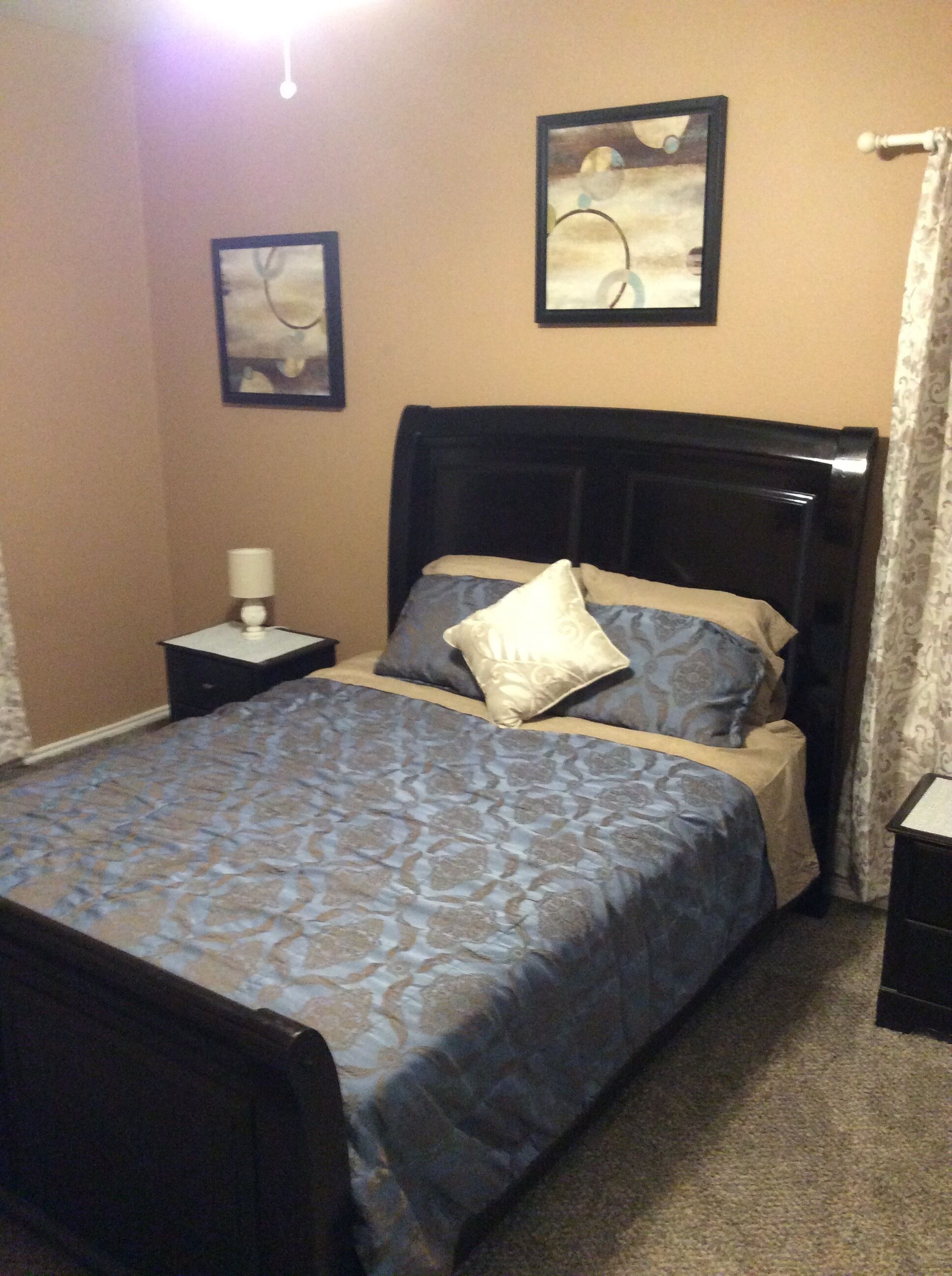 Casa de Paris (Your Special Holiday Getaway) &  BMT Special $170 a night. 