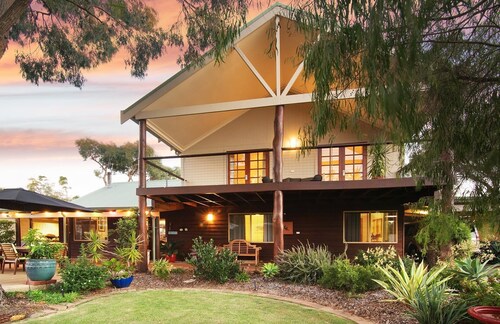 Sea Esta - town and beach on doorstep