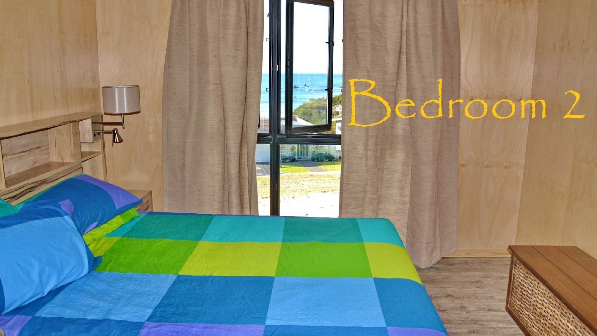 GRAND VIEW Stunning hilltop views. Plunge POOL. 4 bedrooms 6 adults/9 guests max — image 16