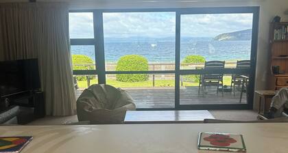 Stunning beach front bach