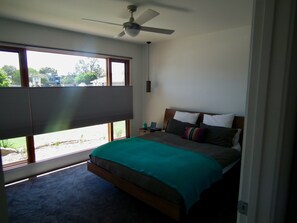 4 habitaciones, tabla de planchar con plancha y wifi 