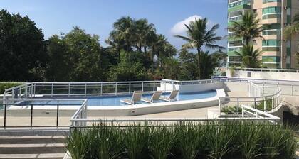 Renovated building, 150m2, 4 bedrooms-air-cond, terrace and barbecue, standing in the sand.