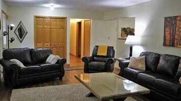 Smart TV, DVD player, table football, ping pong