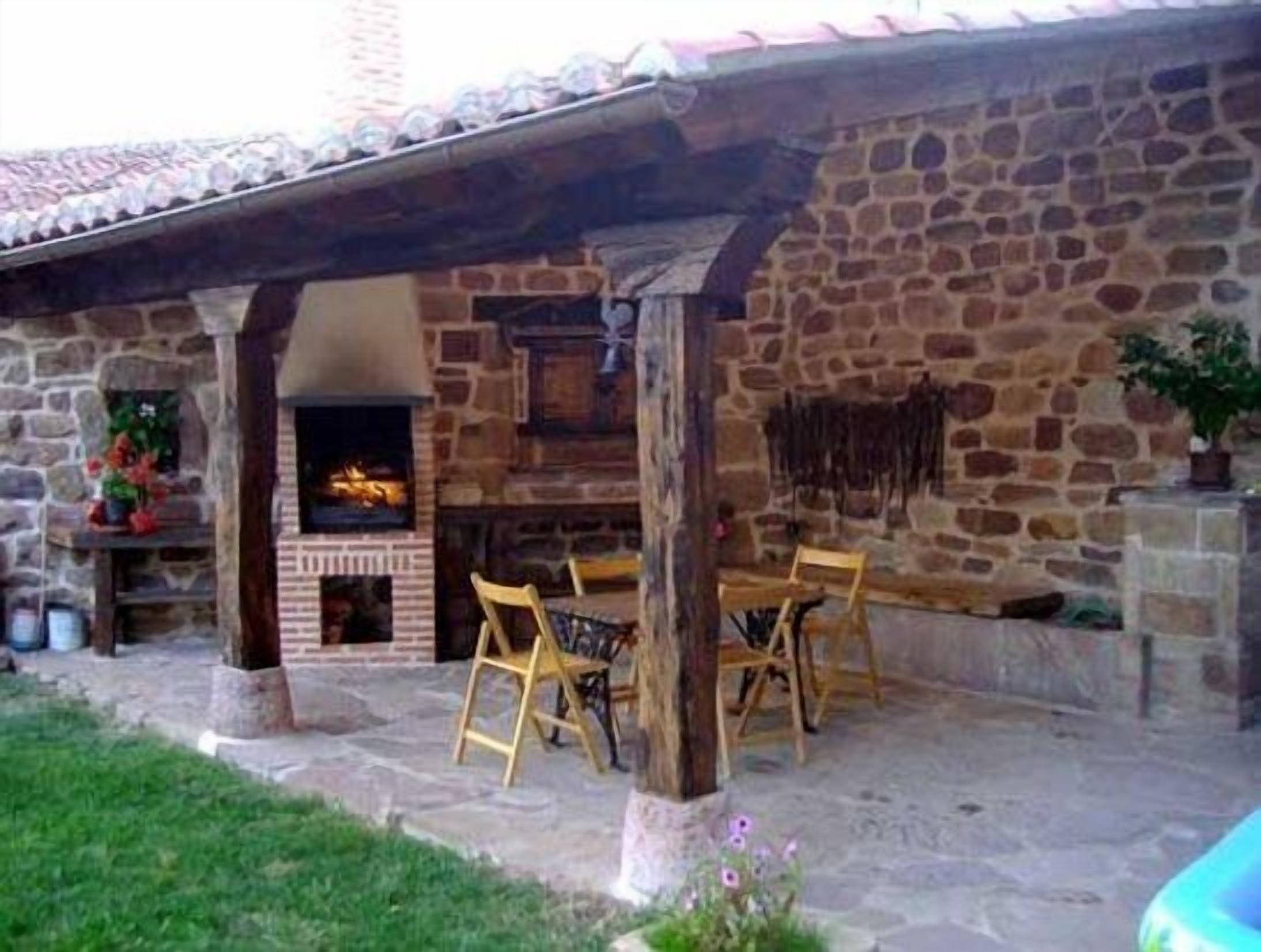 Vielba Rural House for 8 people