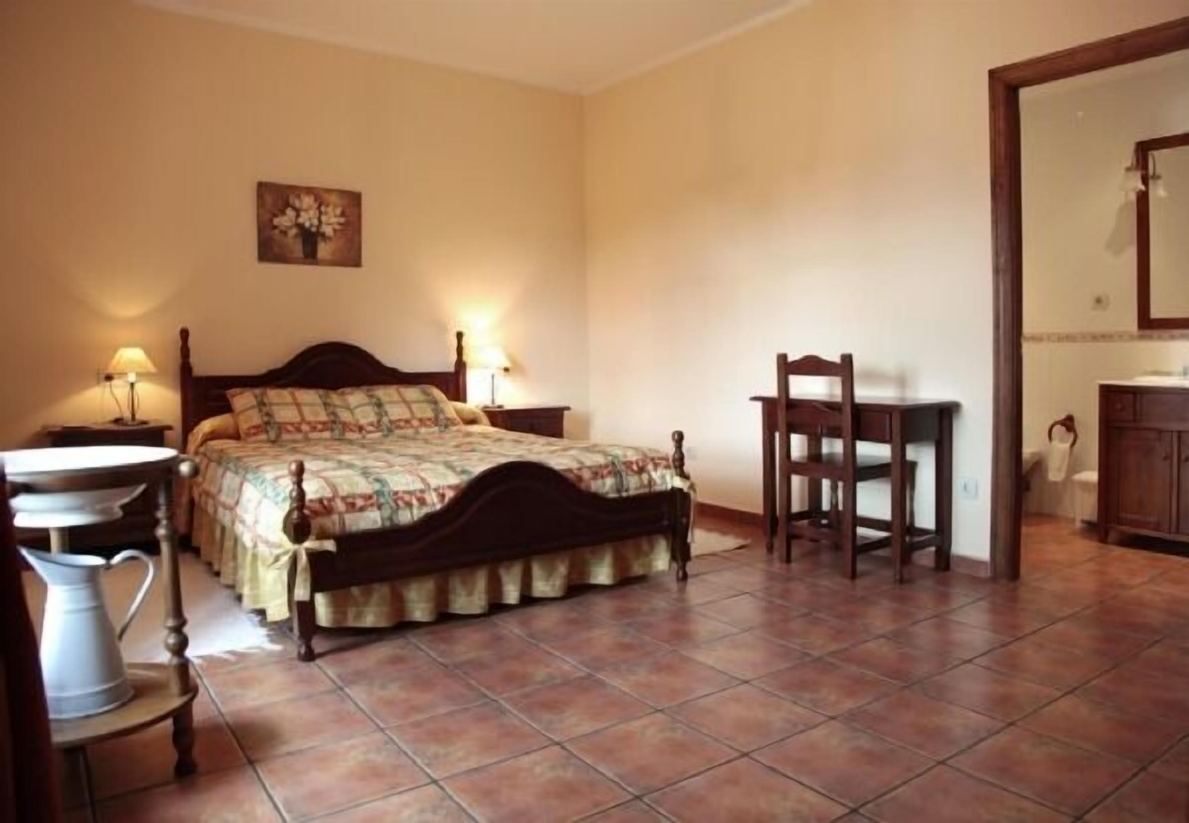 Vielba Rural House for 8 people