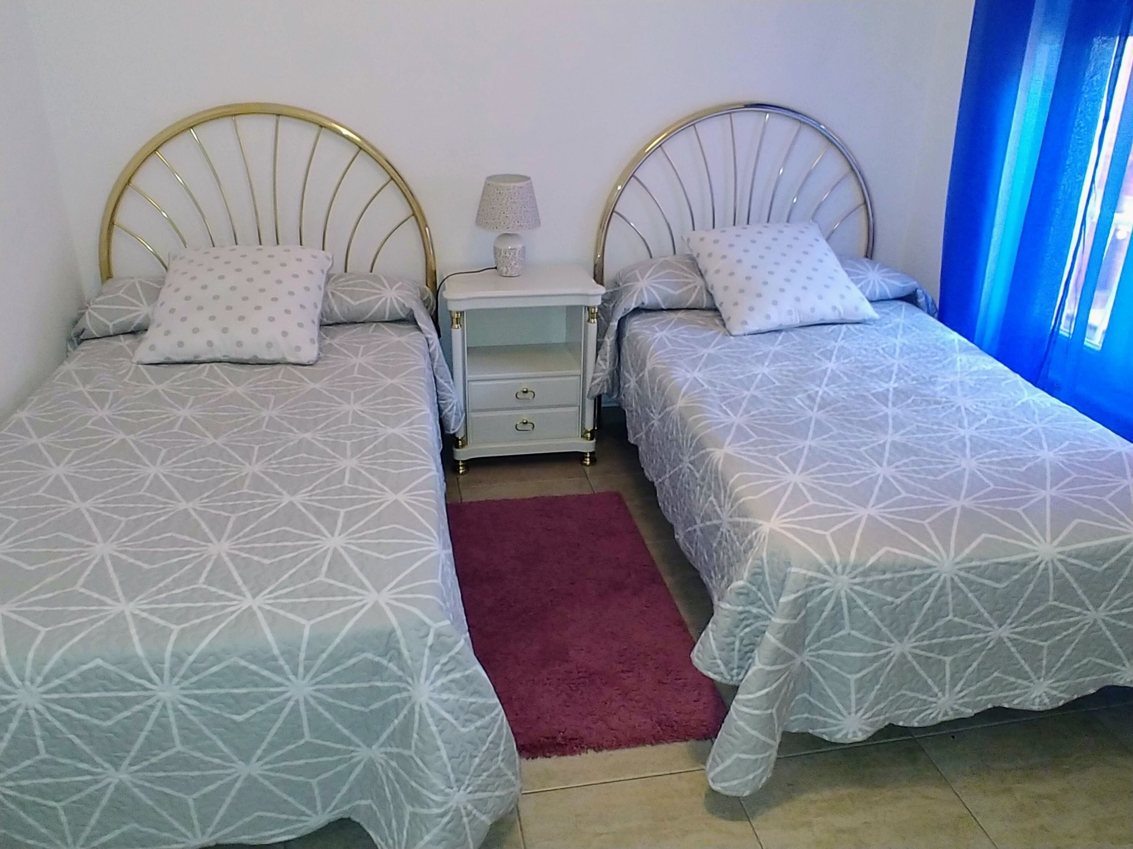 Spacious apartment, ideal for families, pets are allowed.