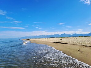 Sun-loungers - Cozy rustico on Versilia green hills, sea view, air cond, WIFI, 12 km sea, Lucca (Montigiano, Massarosa)