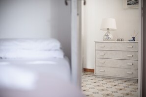 3 bedrooms, iron/ironing board, travel crib, free WiFi