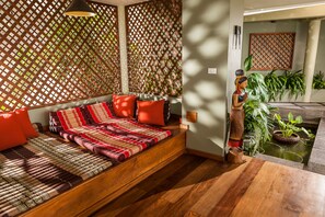 1 bedroom, in-room safe, free WiFi, bed sheets