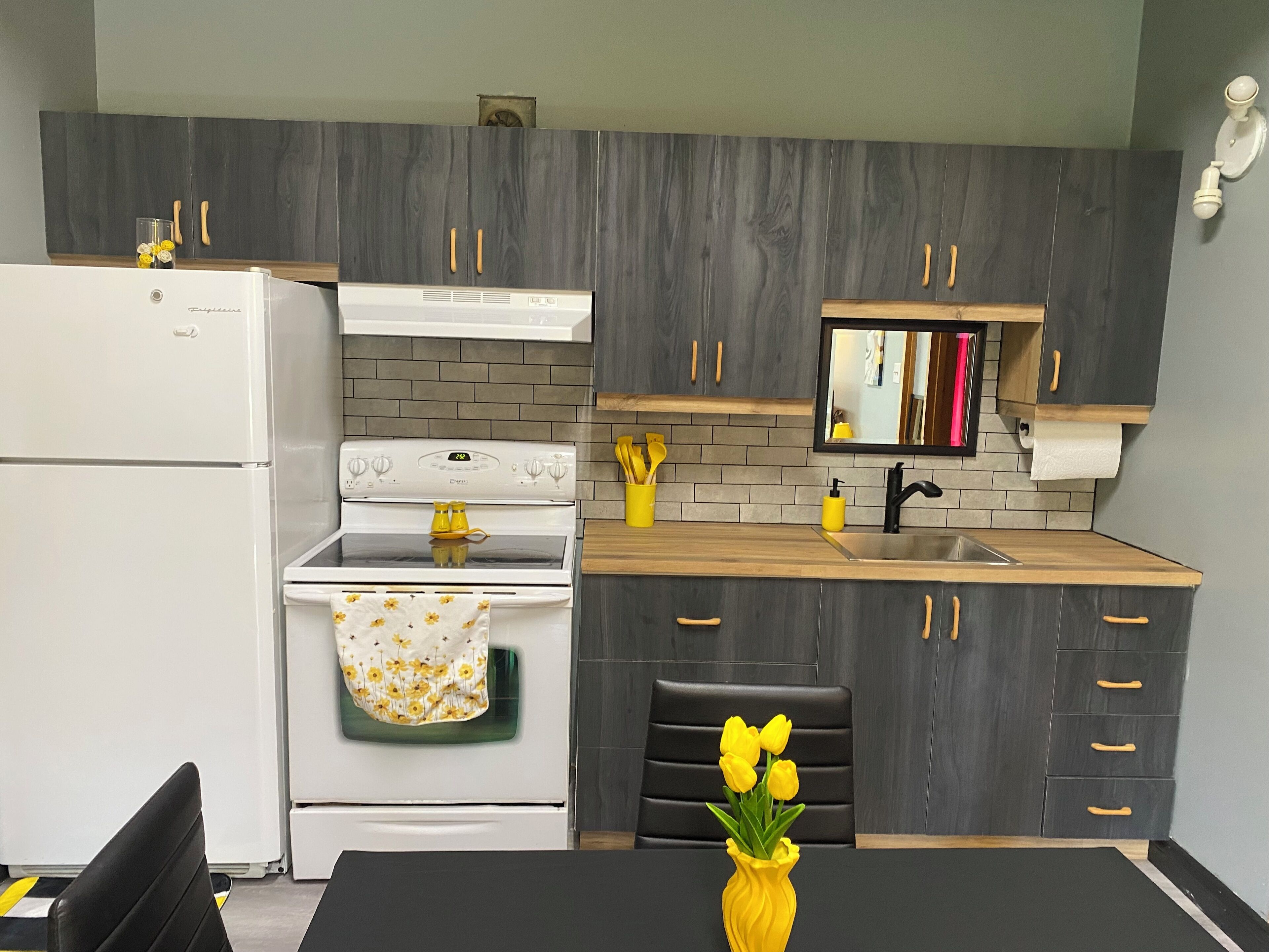 Appartement | Cuisine privée | Réfrigérateur, micro-ondes, cafetière/bouilloire, bouilloire électrique