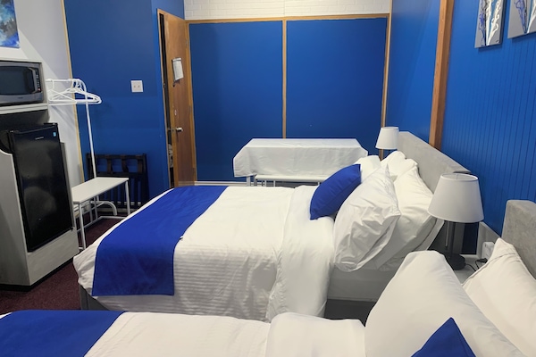 1 bedroom, premium bedding, Select Comfort beds, individually decorated