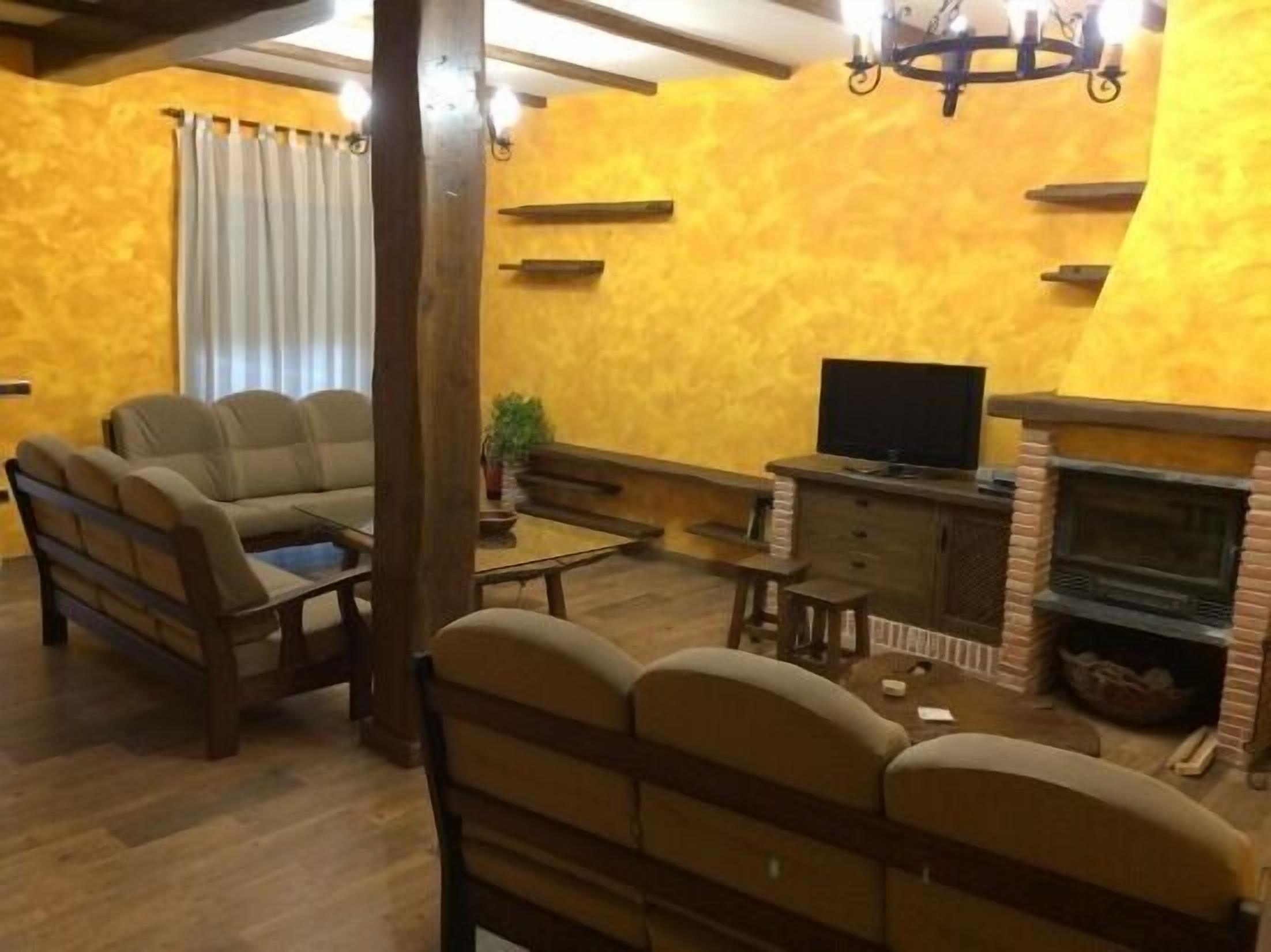 WEEKEND OFFERS Country house (full rental) La Senderuela 13 person