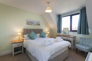 3 habitaciones, tabla de planchar con plancha y wifi gratis 