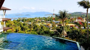Outdoor pool - Modern Large Studio Apartment , Sea views &  balcony, Pool, Gym near Big Budda  (Bo phut, Koh Samui)