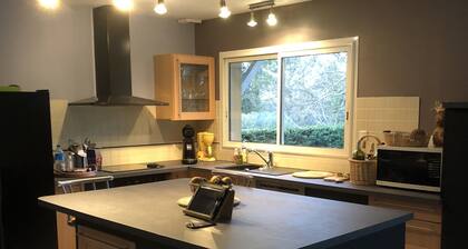 Villa mit Zugang zum Pool Golf und See zu Fuß in der Nähe des Ozeans