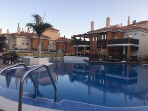 A heated pool - Monte Carrera The Little Mermaid (Arguineguin)