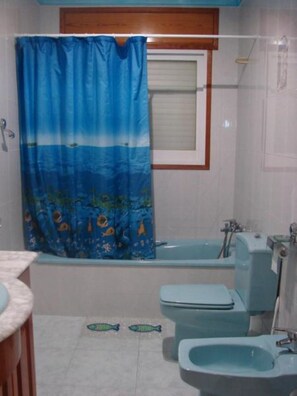 Savon, shampoing, papier toilette