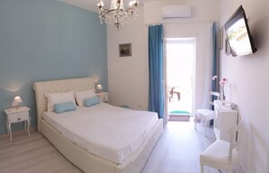 3 chambres, fer et planche à repasser, Wi-Fi, draps fournis