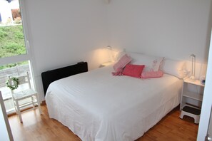 3 Schlafzimmer, Bügeleisen/Bügelbrett, kostenloses WLAN, Bettwäsche