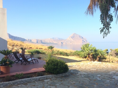 Villa Ciusca - Villa mit Garten in der Nähe von San Vito Lo Capo       