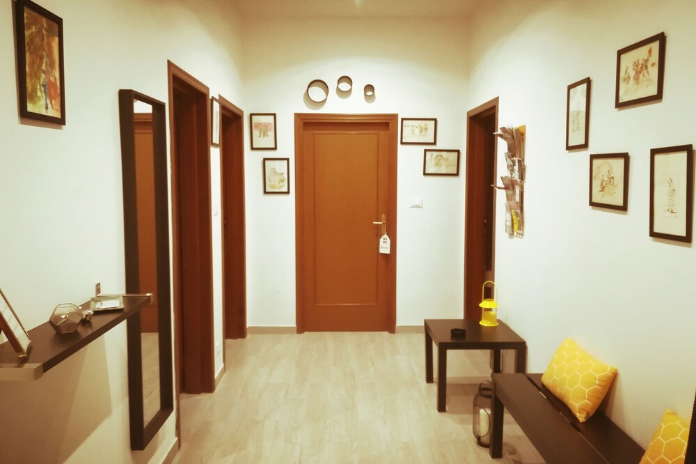 Suitable for hosting families or groups of friends